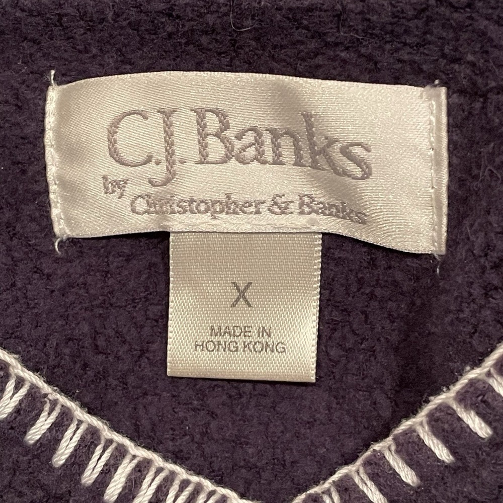 CJ Banks Size X or 14W Navy Blue Cardigan with Embroidered Winter Scenes - Picture 5 of 8